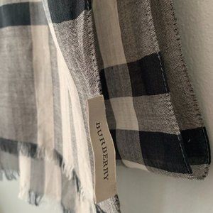 Burberry Lightweight Check Cashmere Scarf
